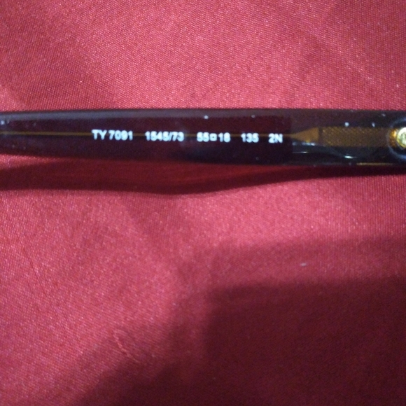 Sunglasses - Picture 4 of 6